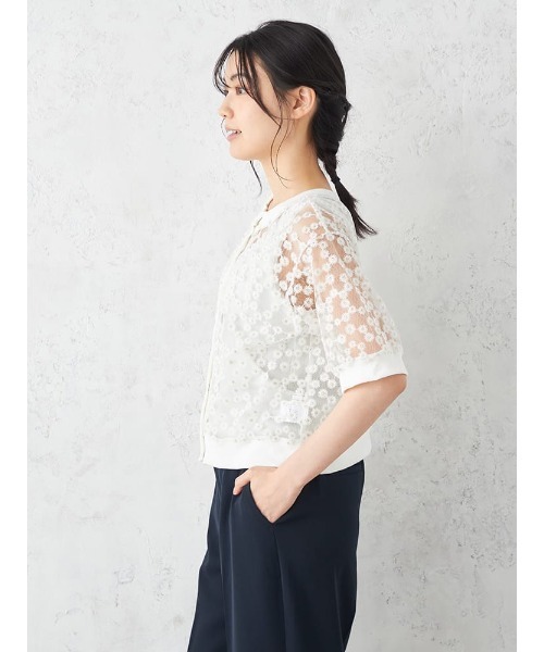 HARUYAMA(ハルヤマ)の「Emilyan デイジー刺繍レース半袖カーディガン(カーディガン/ボレロ・レディース・ホワイト/ブラック/サックスブルー・F)」の7枚目の写真