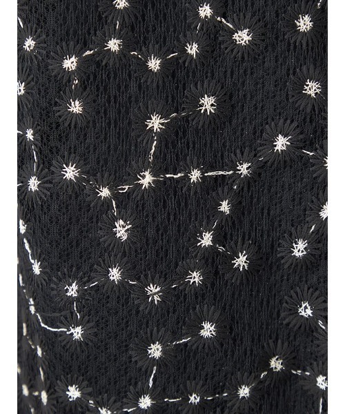 HARUYAMA(ハルヤマ)の「Emilyan デイジー刺繍レース半袖カーディガン(カーディガン/ボレロ・レディース・ホワイト/ブラック/サックスブルー・F)」の11枚目の写真