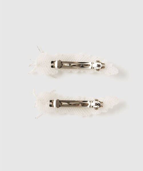 tanakadaisuke（タナカダイスケ）の「【tanakadaisuke/タナカダイスケ】grand feather beads barrette Left/グランフェザービーズバレッタ(左側)（バレッタ/ヘアクリップ・レディース・ホワイト・FREE）」の2枚目の写真