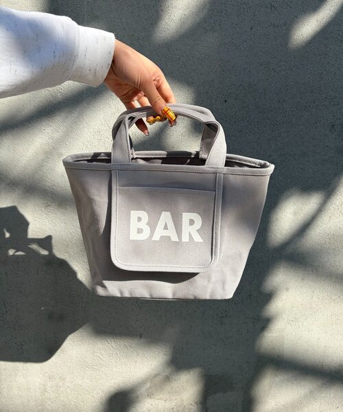 BIRTHDAY BAR（バースデイバー）の「キャンバスロゴプリントミニトートバッグ（ハンドバッグ・レディース・ブルー/グレー/ベージュ/ピンク/グリーン/ホワイト・0）」の14枚目の写真
