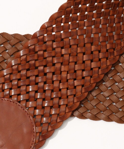 AMBOISE（アンボワーズ）の「AMBOISE ワイド メッシュベルト（ベルト・レディース・キャメル・FREE）」の4枚目の写真