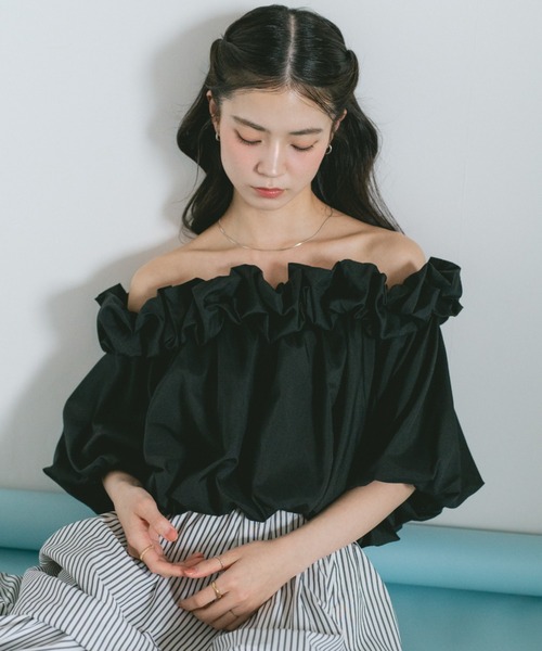 VANNIE U(ヴァニーユー)の「ホイップバルーンオフショルブラウス(シャツ/ブラウス・レディース・ピンク/ホワイト/ブラック・FREE)」の6枚目の写真