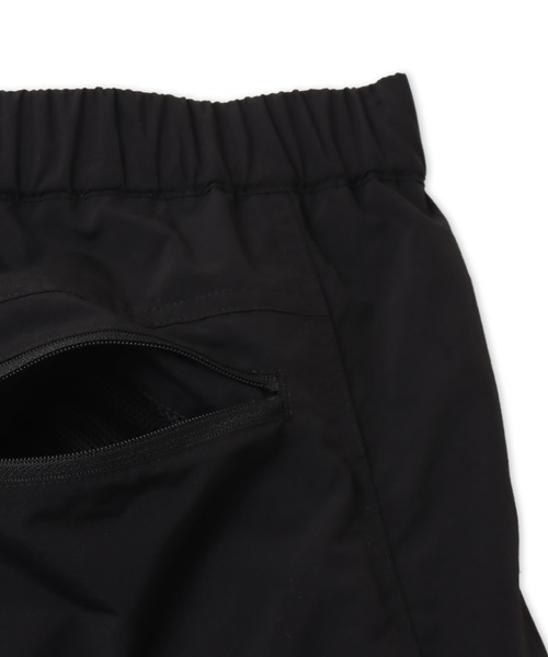 atmos(アトモス)の「atmos Crinkled Nylon Shorts / アトモス クリンクル ナイロン ショーツ(その他パンツ・メンズ・グレー/カーキ/ブラック・M/L/XL)」の21枚目の写真