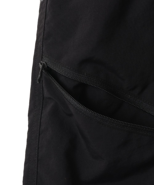 atmos(アトモス)の「atmos Crinkled Nylon Shorts / アトモス クリンクル ナイロン ショーツ(その他パンツ・メンズ・グレー/カーキ/ブラック・M/L/XL)」の22枚目の写真