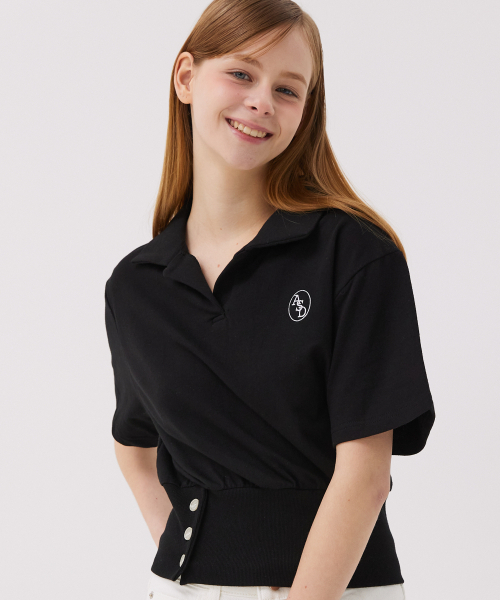 AWESOME STUDIO(オーサムスタジオ)の「ボタン装飾カラー半袖Tシャツブラック(ポロシャツ・レディース・ブラック・FREE)」の2枚目の写真