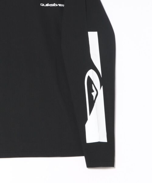 Quiksilver（クイックシルバー）の「QUIKSILVER メンズ HOLMES LS 長袖サーフTシャツ 【2026年春夏モデル】/クイックシルバー速乾UVカット水陸両用tシャツ（Tシャツ/カットソー・メンズ・ホワイト/ブラック/ブラック系その他・LARGE/SMALL/MEDIUM/X-LARGE）」の13枚目の写真