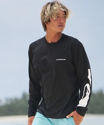 Quiksilver（クイックシルバー）の「QUIKSILVER メンズ HOLMES LS 長袖サーフTシャツ 【2026年春夏モデル】/クイックシルバー速乾UVカット水陸両用tシャツ（Tシャツ/カットソー）」