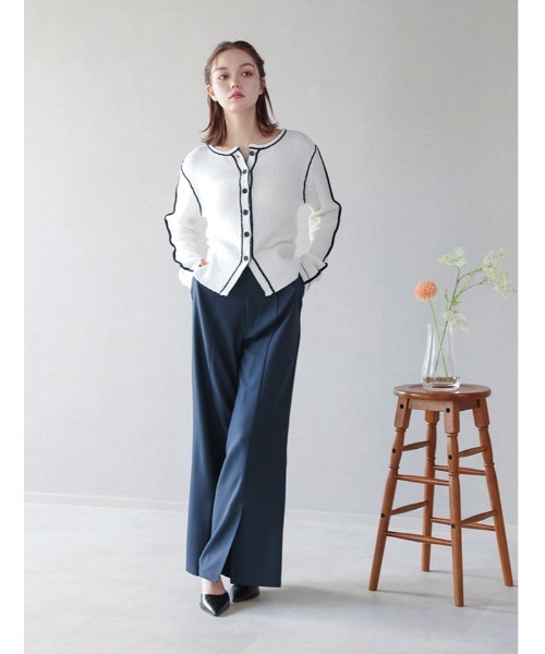 fifth（フィフス）の「【XSサイズあり】裾スリットセンタープレスパンツ（その他パンツ・レディース・ベージュ/ネイビー・XS/M）」の4枚目の写真