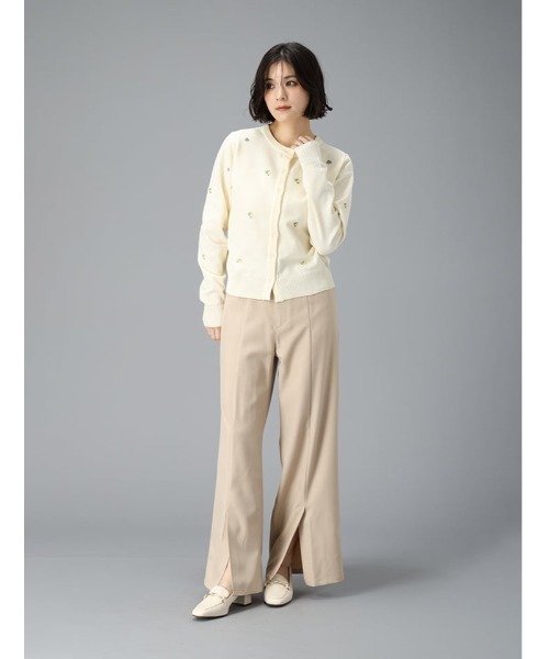 fifth（フィフス）の「【XSサイズあり】裾スリットセンタープレスパンツ（その他パンツ・レディース・ベージュ/ネイビー・XS/M）」の15枚目の写真