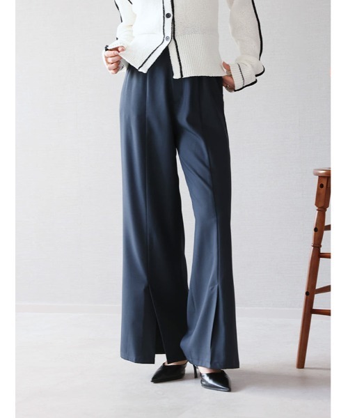fifth（フィフス）の「【XSサイズあり】裾スリットセンタープレスパンツ（その他パンツ・レディース・ベージュ/ネイビー・XS/M）」の3枚目の写真