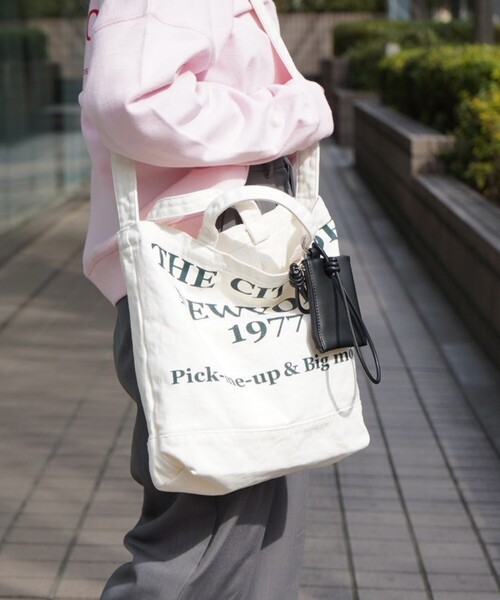 abahouse mavie（アバハウスマヴィ）の「【CONTROL FREAK/コントロールフリーク】WASHED LOGOトート/別注カラー（トートバッグ・レディース・ブラウン/アイボリー/ブルー・フリー）」の16枚目の写真