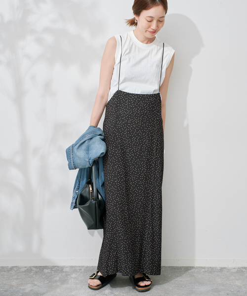 SLOBE IENA（スローブイエナ）の「《2枚セット/追加》アイラインキャミワンピース×ノースリーブTEEセット（ワンピース・レディース・ブラック/ブラックミックス・FREE）」の6枚目の写真