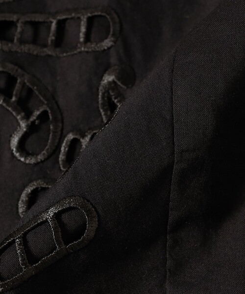 Demi-Luxe BEAMS(デミルクス ビームス)の「カットワーク ブラウス(シャツ/ブラウス・レディース・ブラック/ホワイト・36/38)」の4枚目の写真