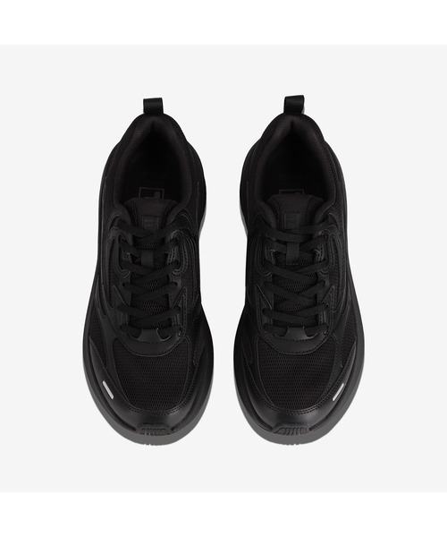 FILA(フィラ)の「FLOAT MAX 2.0 LT(スニーカー・レディース・ブラック・29.0cm/28.0cm/27.5cm/27.0cm/26.5cm/26.0cm/25.5cm/25.0cm/24.5㎝/24.0cm/23.5㎝/23.0cm)」の2枚目の写真
