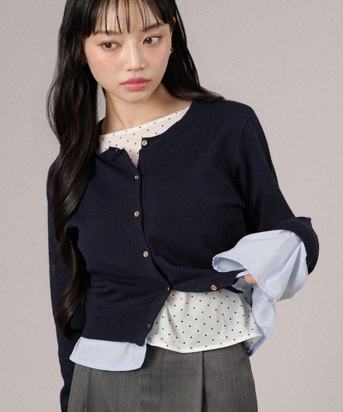 apres jour mignon(アプレジュールミニョン)の「シャツレイヤードカーディガン(カーディガン/ボレロ・レディース・ネイビー/モカ/杢グレー・LARGE/フリー)」の16枚目の写真