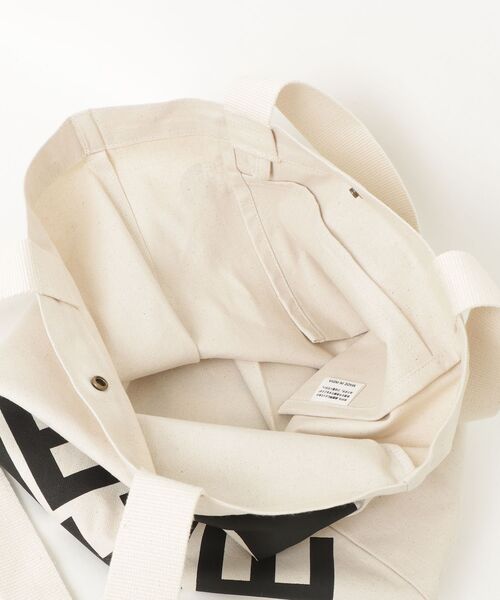 THE NORTH FACE（ザノースフェイス）の「ザ ノース フェイス THE NORTH FACE Ramp Tote M ランプトートM（トートバッグ・メンズ・その他・ONE SIZE）」の3枚目の写真