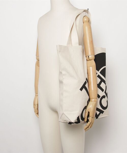 THE NORTH FACE（ザノースフェイス）の「ザ ノース フェイス THE NORTH FACE Ramp Tote M ランプトートM（トートバッグ・メンズ・その他・ONE SIZE）」の4枚目の写真