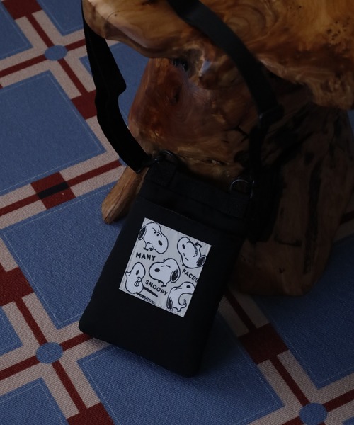 SNOOPY（スヌーピー）の「SNOOPY スヌーピー スマホショルダーバッグ リップストップ（ショルダーバッグ・レディース・ブルー/ブラック・FREE）」の19枚目の写真