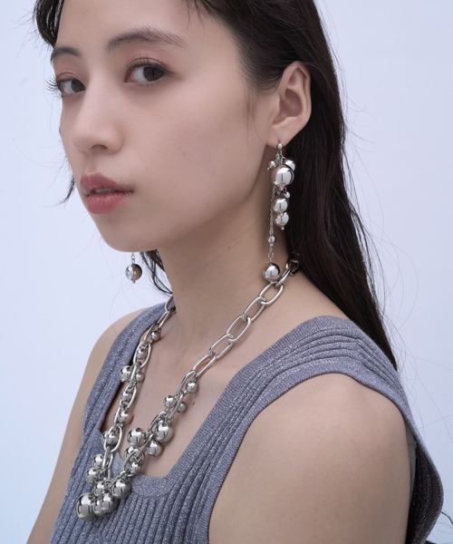 HARE（ハレ）の「メタルボールチェーンピアス(HARE)（ピアス（両耳用）・レディース・シルバー・FREE）」の2枚目の写真