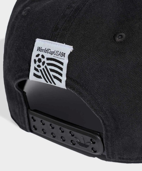 adidas（アディダス）の「94 グラフィック スナップバック キャップ / アディダスオリジナルス adidas Originals（キャップ・メンズ・ブラック/ブルー・LARGE/X-LARGE/MEDIUM）」の5枚目の写真