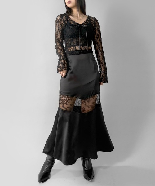 LVEU.（ラブユ.）の「【LVEU.】フラワーレースシアートップス / トップス ブラウス レース  Vネック リボン フリル クロップド ショート 長袖  ブラック ホワイト ZOZOTOWN限定（Tシャツ/カットソー・レディース・ブラック/ホワイト・FREE）」の6枚目の写真