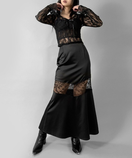 LVEU.（ラブユ.）の「【LVEU.】フラワーレースシアートップス / トップス ブラウス レース  Vネック リボン フリル クロップド ショート 長袖  ブラック ホワイト ZOZOTOWN限定（Tシャツ/カットソー・レディース・ブラック/ホワイト・FREE）」の3枚目の写真