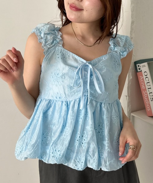 CLEA(クレア)の「ノースリーブフラワーバルーントップス(シャツ/ブラウス・レディース・ホワイト/ライトブルー/アイボリー・FREE)」の1枚目の写真