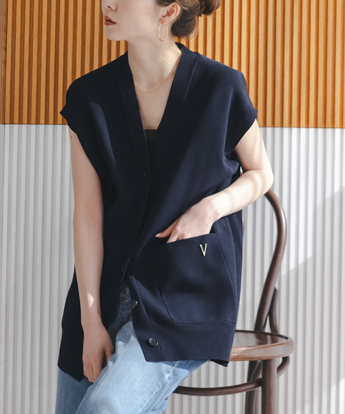 venit(ヴェニット)の「《WEB限定追加》venit/ヴェニット ベスト(ベスト・レディース・ホワイト/ネイビー・38)」の1枚目の写真
