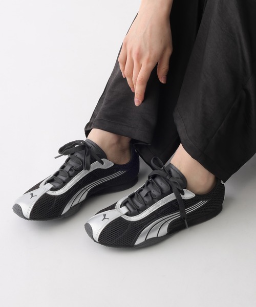 PUMA(プーマ)の「【PUMA(プーマ)】HSTREETOG(WOMENS)(スニーカー・レディース・ブラック/グリーン・LARGE/MEDIUM)」の1枚目の写真
