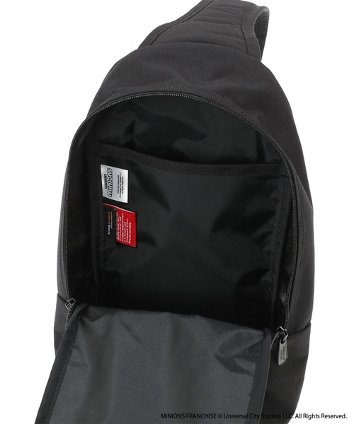 Manhattan Portage（マンハッタンポーテージ）の「Little Italy Crossbody Bag 500D CORDURA / MINIONS（ボディバッグ/ウエストポーチ・レディース・ブラック・X-SMALL）」の8枚目の写真