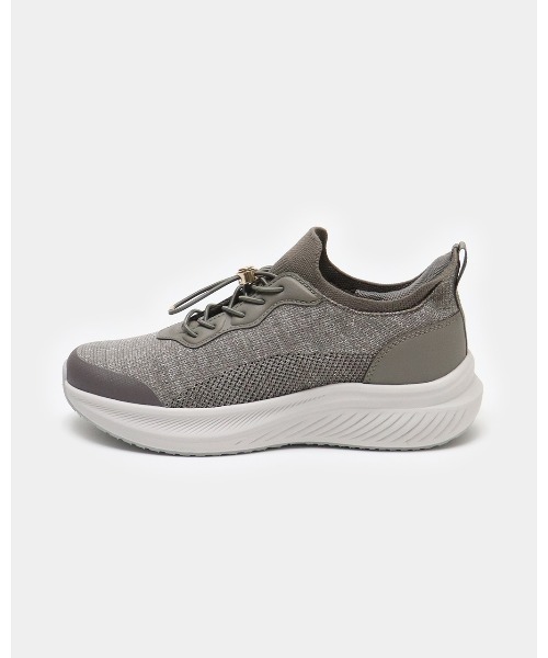 fitfit（フィットフィット）の「ハンズフリークッションソールスニーカー550（スニーカー・レディース・ホワイト/ブラック×ブラック/スモーキーグリーン系・22cm/25.5cm/25.0cm/24.5cm/24cm/23.5cm/23cm/22.5cm）」の22枚目の写真