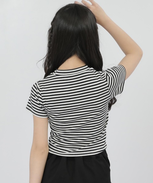 ANAP GｉRL（アナップガール）の「メタルシルバープリント リブ Tシャツ トップス（Tシャツ/カットソー・キッズ・ブラック/ホワイト×ブラック/マルチ/ホワイト・XS/M/S）」の10枚目の写真