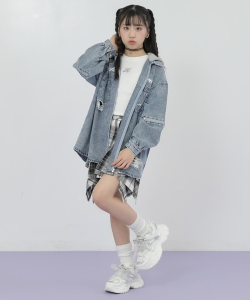 ANAP GｉRL（アナップガール）の「メタルシルバープリント リブ Tシャツ トップス（Tシャツ/カットソー・キッズ・ブラック/ホワイト×ブラック/マルチ/ホワイト・XS/M/S）」の5枚目の写真