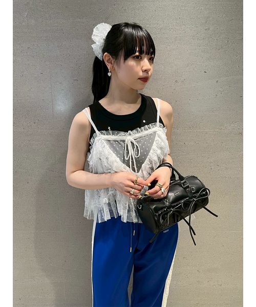 FURFUR（ファーファー）の「フラワー刺繍タンクトップ（タンクトップ・レディース・ブラック/サックスブルー/ホワイト/ピンク・F）」の7枚目の写真