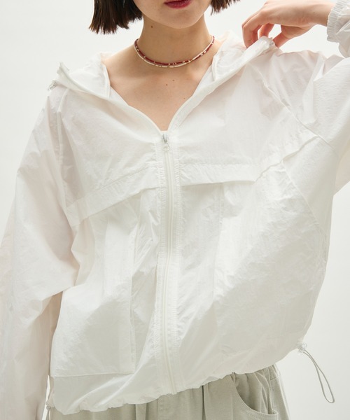 full/fill.(フルフィル)の「airy hoodie blouson / エアリーフーディーブルゾン(ブルゾン・レディース・ホワイト/ブルー・FREE)」の16枚目の写真