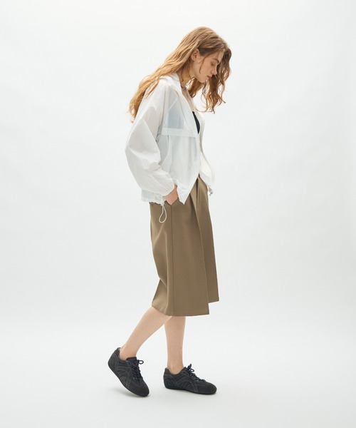 full/fill.(フルフィル)の「airy hoodie blouson / エアリーフーディーブルゾン(ブルゾン・レディース・ホワイト/ブルー・FREE)」の10枚目の写真