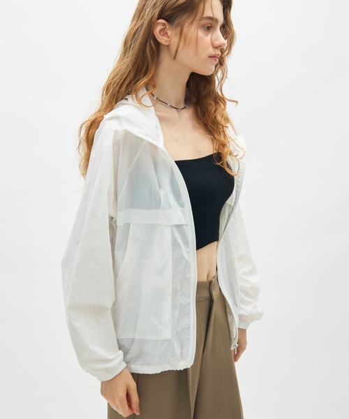 full/fill.(フルフィル)の「airy hoodie blouson / エアリーフーディーブルゾン(ブルゾン・レディース・ホワイト/ブルー・FREE)」の5枚目の写真