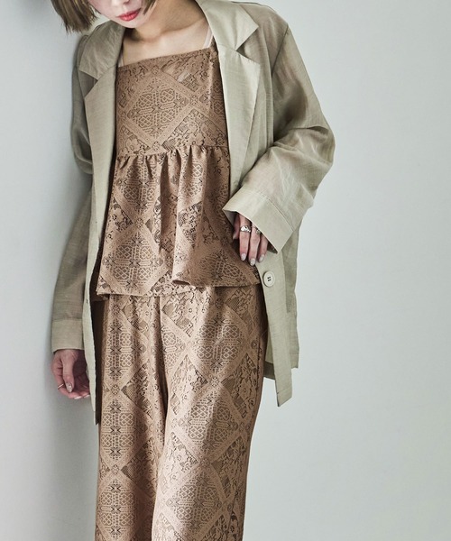 Fashion Letter(ファッションレター)の「セットアップ可能 クロシェ風レースビスチェ(キャミソール・レディース・ブラック/アイボリー/ベージュ/ホワイト・M)」の11枚目の写真
