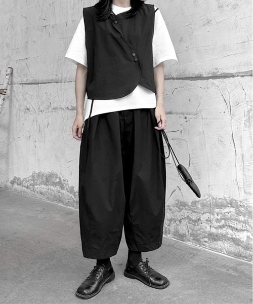 JOHNNY WOLF(ジョニーウルフ)の「ZANOBA クロップド ワイド バレル イージーパンツ(その他パンツ・メンズ・ブラック・L/M)」の14枚目の写真