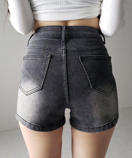 me+em select(ミームセレクト)の「【 2color /3size 】ハイウエストタイトデニムショートパンツ / high waist tight short pants(デニムパンツ・レディース・ブルー/ブラック・SMALL/MEDIUM/LARGE)」の10枚目の写真