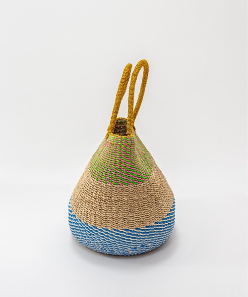 The Bagmati(ザバグマティ)の「【The Bagmati/ザバグマティ】かごバッグ マニラ麻(アバカ)×プラスチック ボーダー柄(かごバッグ・レディース・ナチュラル・FREE)」の4枚目の写真