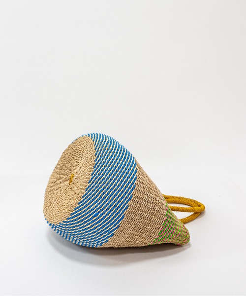 The Bagmati(ザバグマティ)の「【The Bagmati/ザバグマティ】かごバッグ マニラ麻(アバカ)×プラスチック ボーダー柄(かごバッグ・レディース・ナチュラル・FREE)」の5枚目の写真