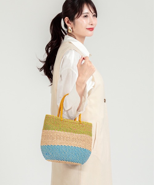 The Bagmati(ザバグマティ)の「【The Bagmati/ザバグマティ】かごバッグ マニラ麻(アバカ)×プラスチック ボーダー柄(かごバッグ・レディース・ナチュラル・FREE)」の15枚目の写真