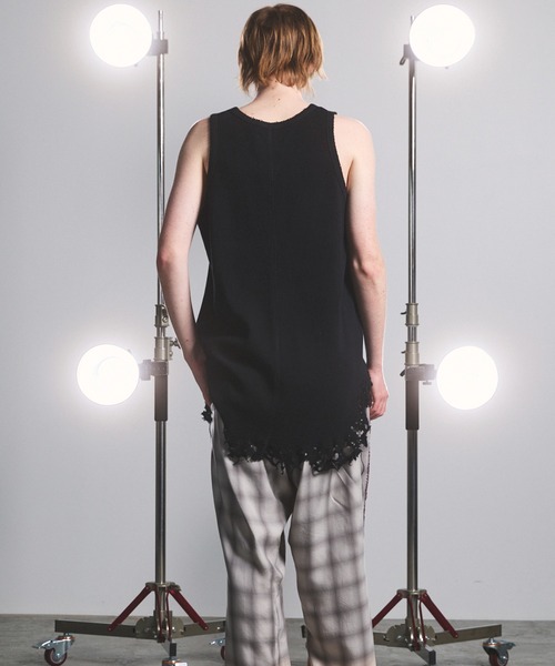 MAISON SPECIAL(メゾンスペシャル)の「《UNISEX》Destructive Damage Thermal Tank Top/デストロイダメージサーマルタンクトップ【MAISON SPECIAL/メゾンスペシャル】(タンクトップ・メンズ・ホワイト/チャコールグレー/ブラック・0/2/1)」の15枚目の写真