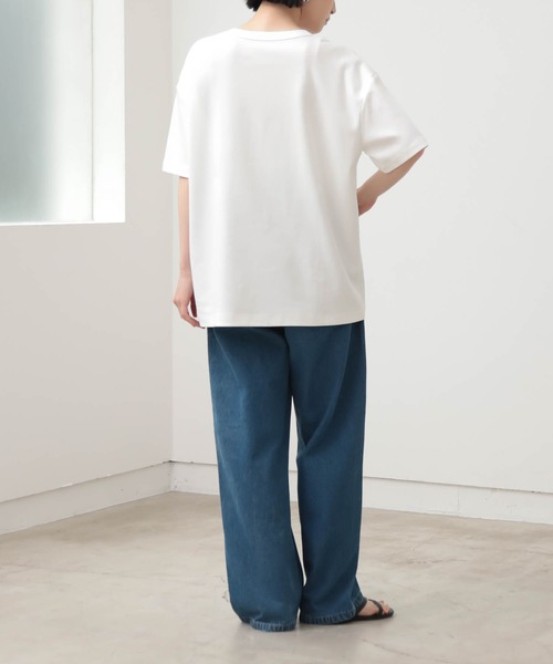 for/c(フォーシー)の「ロング丈フォトプリントTシャツ【サスティナブル】(Tシャツ/カットソー・レディース・チャコールグレー/オフホワイト・L/M)」の22枚目の写真