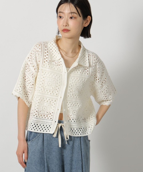 LAKOLE(ラコレ)の「レース編み柄シャツ半袖 / 667838(シャツ/ブラウス・レディース・ブラック/セージグリーン/アイボリー・FREE)」の22枚目の写真