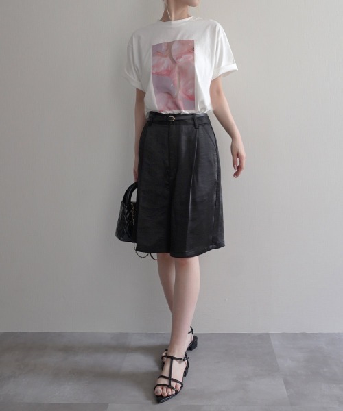 Rashik(ラシク)の「【Rashik】フラワーフォトプリントTシャツ UVカット 接触 冷感(Tシャツ/カットソー・レディース・ピンク/イエロー・FREE)」の9枚目の写真