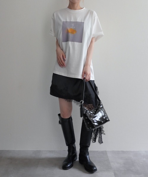 Rashik(ラシク)の「【Rashik】フラワーフォトプリントTシャツ UVカット 接触 冷感(Tシャツ/カットソー・レディース・ピンク/イエロー・FREE)」の7枚目の写真