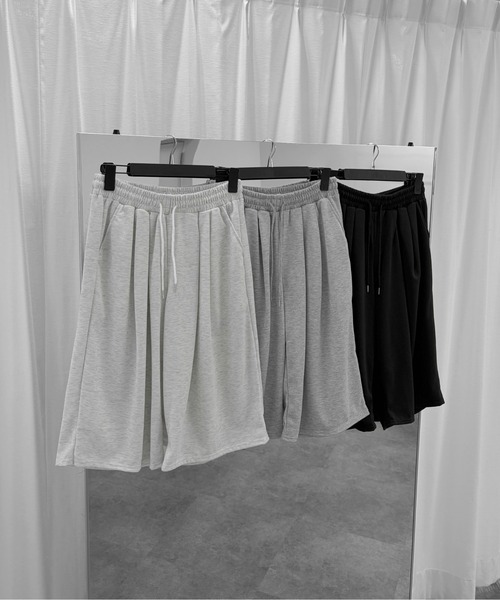 jiasecond.(ジアセカンド)の「【jiasecond.】スウェットハーフパンツ / ボトムス パンツ ハーフ丈 スウェット ベーシック ブラック グレー ライトグレー ZOZOTOWN限定(スウェットパンツ・レディース・グレー/ライトグレー/ブラック・FREE)」の1枚目の写真