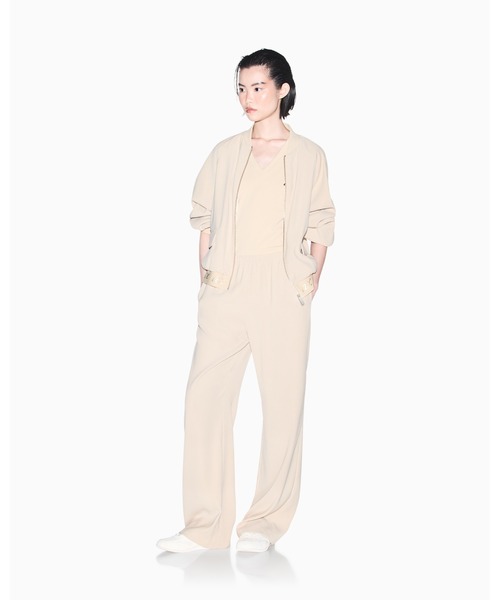 ARMANI EXCHANGE（アルマーニエクスチェンジ）の「【A|X アルマーニ エクスチェンジ】axロゴ ワイドレッグ リラックスパンツ（ZOZO限定カラー含）（その他パンツ・レディース・ブラック/ライトベージュ・0/6/4/2）」の4枚目の写真